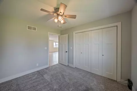 Bedroom - 29531 650th Ave, Maxwell, IA 50161 photo 2 of 9