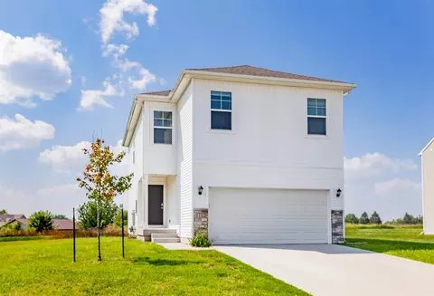 1112 Cove St SE, Bondurant, IA 50035