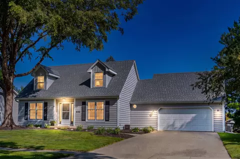 602 NW 10th St, Ankeny, IA 50023