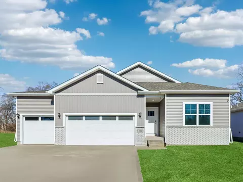 4750 173rd St, Urbandale, IA 50322