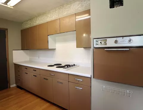 Kitchen - 804 Ilion Ave, Chariton, IA 50049 photo 2 of 3