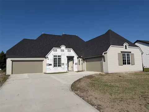 2716 NW Cedarwood Dr, Ankeny, IA 50023