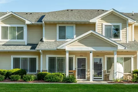 8601 Westown Pkwy #12106, West Des Moines, IA 50266