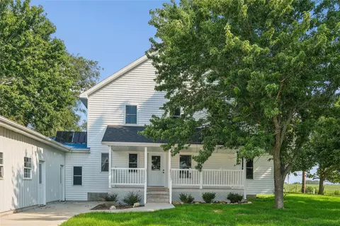 42137 State Hwy 14 Hwy, Chariton, IA 50049