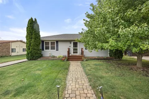 309 E Main St, Zearing, IA 50278