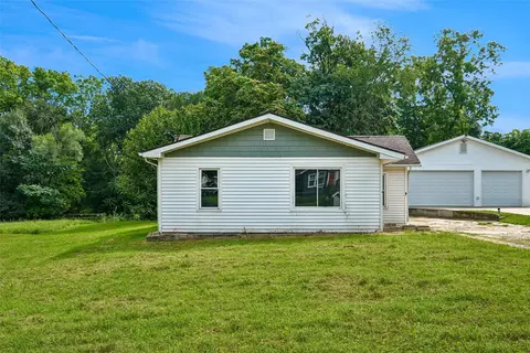 1533 E 36th St, Des Moines, IA 50317