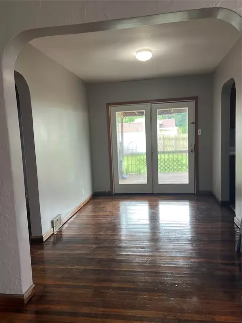 Other - 3221 E 7th St, Des Moines, IA 50316 photo 2 of 4