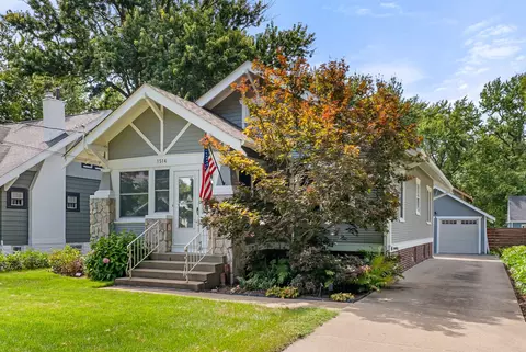 1514 47th St, Des Moines, IA 50311
