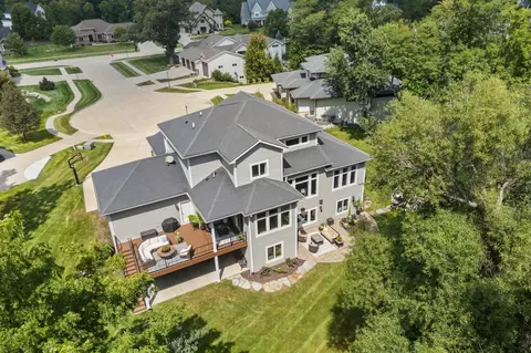 3965 Black Bear Pointe Pointe, Waukee, IA 50263