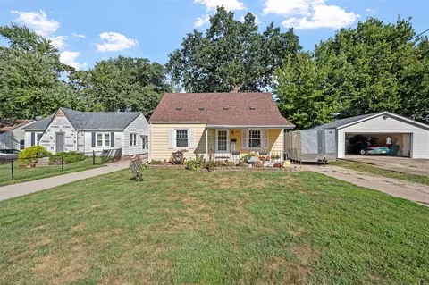 4009 12th St, Des Moines, IA 50313
