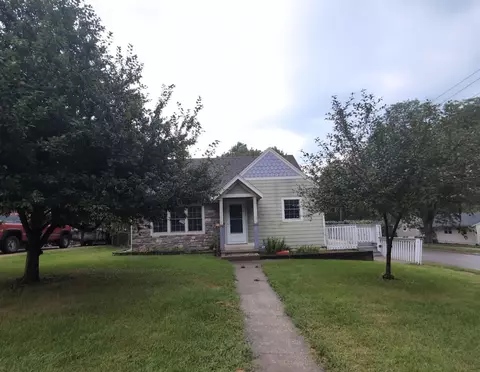 101 Bell Ave, Des Moines, IA 50315