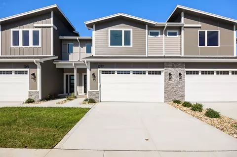 1257 NW 2nd St, Grimes, IA 50111