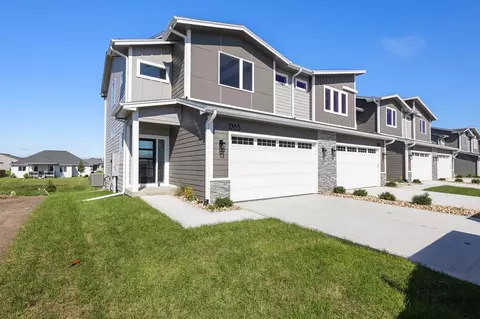 1265 NW 2nd St, Grimes, IA 50111
