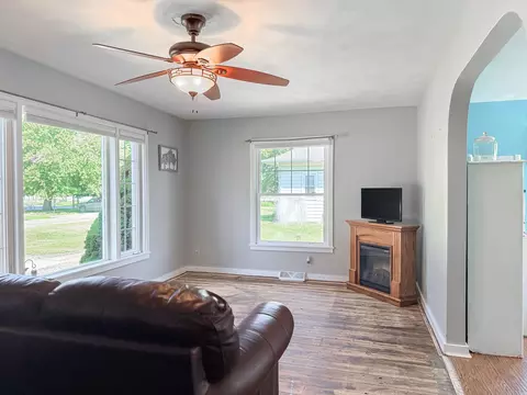 Living - 704 3rd St, Garwin, IA 50632 photo 3 of 3