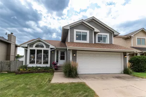 5228 Stonebridge Pl, West Des Moines, IA 50265