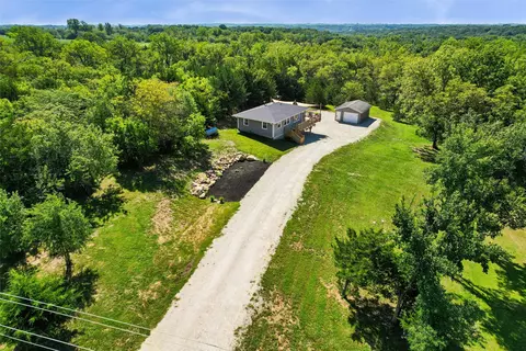 6778 G76 Hwy, New Virginia, IA 50210