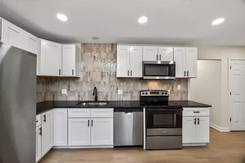 1218 SW Ordnance Rd, Ankeny, IA 50023