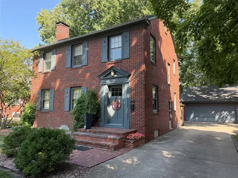 3909 Adams Ave, Des Moines, IA 50310