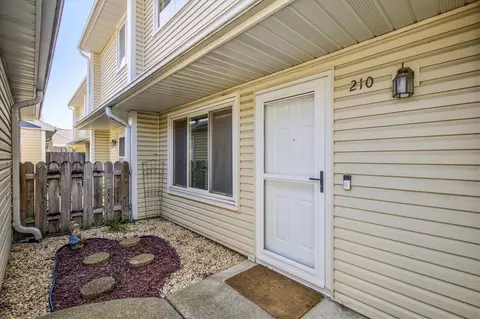 Exterior - 210 Cooper Ct, Ames, IA 50014 photo 1 of 3