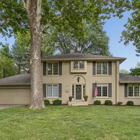 1309 20th St, West Des Moines, IA 50265