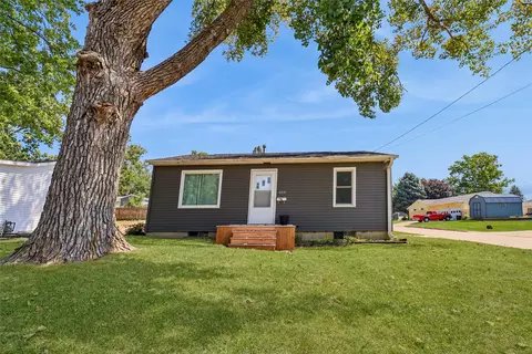 600 E 13th St N, Newton, IA 50208