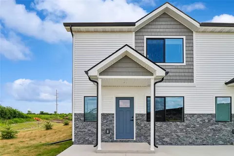 14505 Springbrook Trl, Grimes, IA 50111