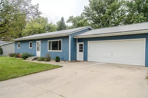 101 Britson Cir, Roland, IA 50236