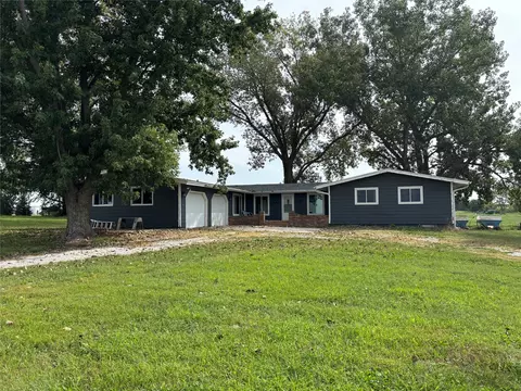 13720 T Ave, Woodward, IA 50276