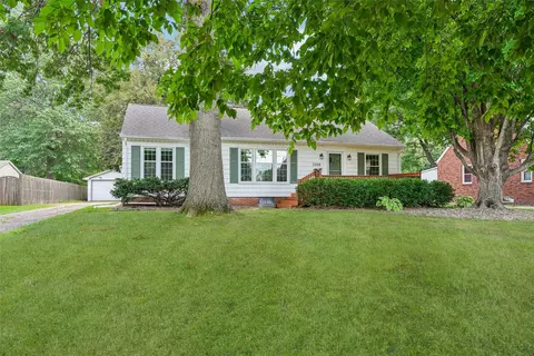 3309 52nd St, Des Moines, IA 50310
