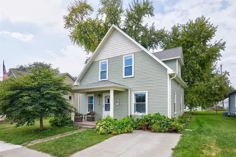 504 SW Walnut St, Ankeny, IA 50023