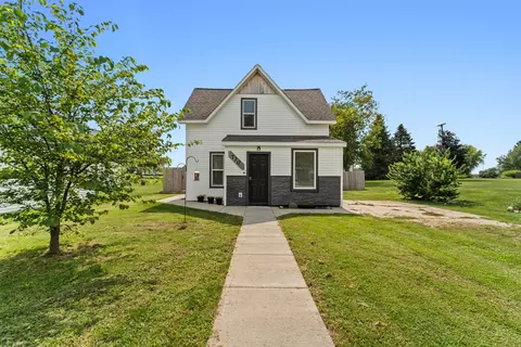 730 Main St, Mccallsburg, IA 50154