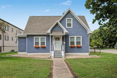 627 Elm Ave, Story City, IA 50248