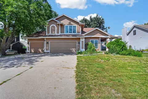 2524 E Leach Ave, Des Moines, IA 50320