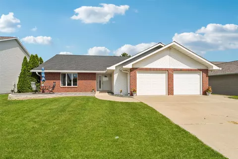 1906 Lowell St, Granger, IA 50109
