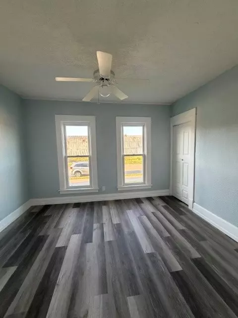 Other - 1423 3rd St, Perry, IA 50220 photo 4 of 7