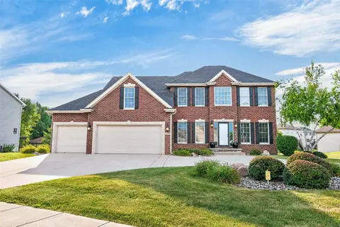1621 5th Ave SW, Altoona, IA 50009