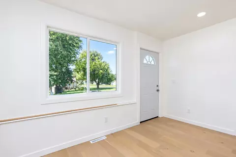 Other - 1620 6th St, Perry, IA 50220 photo 4 of 6