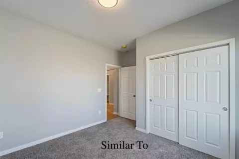 Entry Way - 1611 Stuart Ct, Stuart, IA 50250 photo 6 of 9