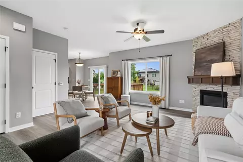 401 SE 15th St, Grimes, IA 50111