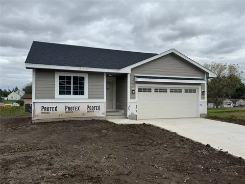 4447 SW 23rd St, Des Moines, IA 50321