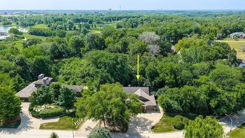 113 SW Country Club Ln, Ankeny, IA 50023