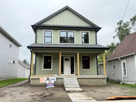 235 E Livingston Ave, Des Moines, IA 50315