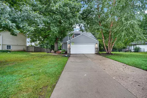 1104 Phillips St, Polk City, IA 50226