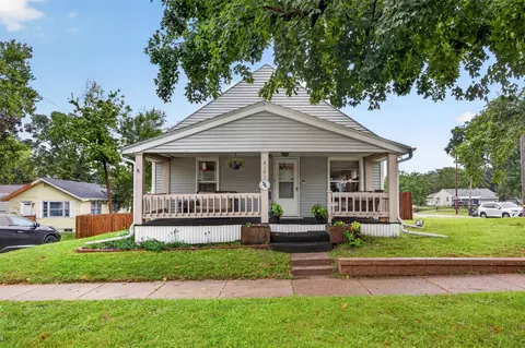 4101 Cornell St, Des Moines, IA 50313