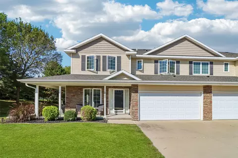 2787 NW 154th Ct, Clive, IA 50325