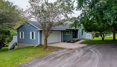 19516 515th Ave, Ames, IA 50014