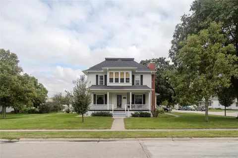 704 Grand Ave, Story City, IA 50248