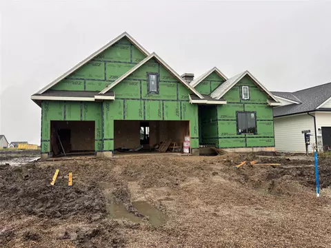 4750 177th St, Urbandale, IA 50323