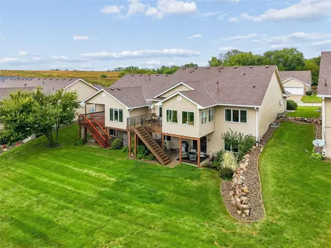 801 Trail Ridge Rd, Indianola, IA 50125