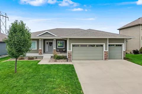 1210 49th St NE, Ankeny, IA 50021